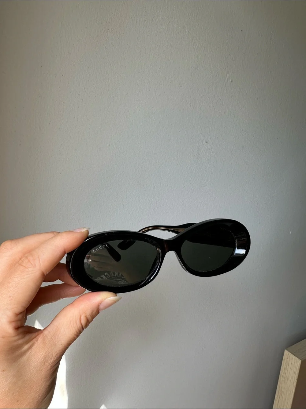 Gucci Black Oval Sunglasses with Dark Lenses GG1527S